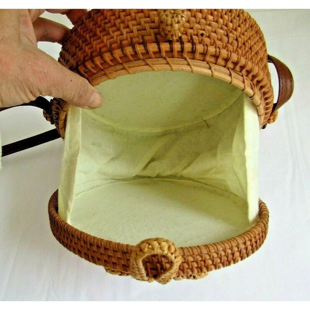 Round Wicker Crossbody Straw Rattan Womens Purse Shoulder Bag Leather Strap